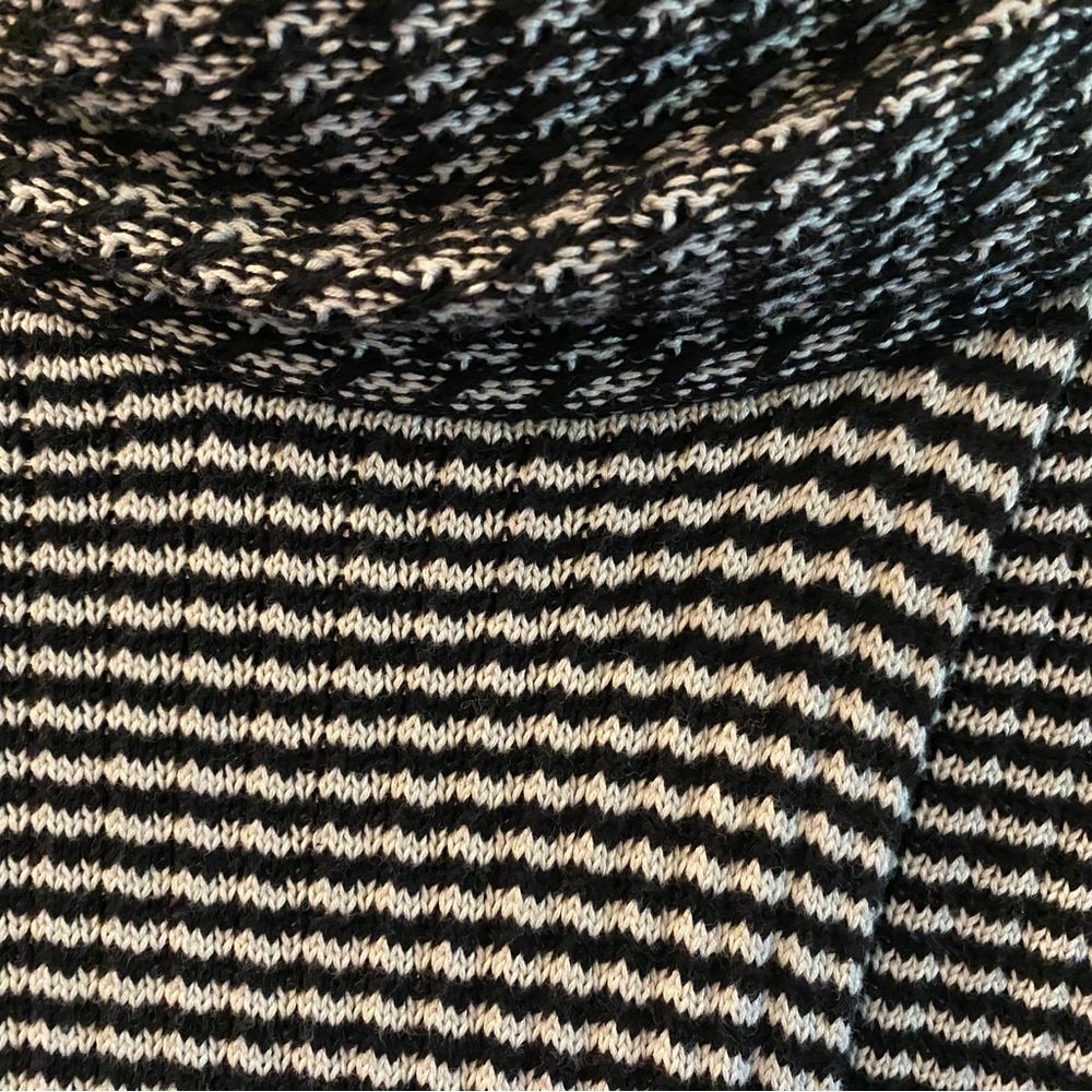Jacket - Picture 4 of 8
